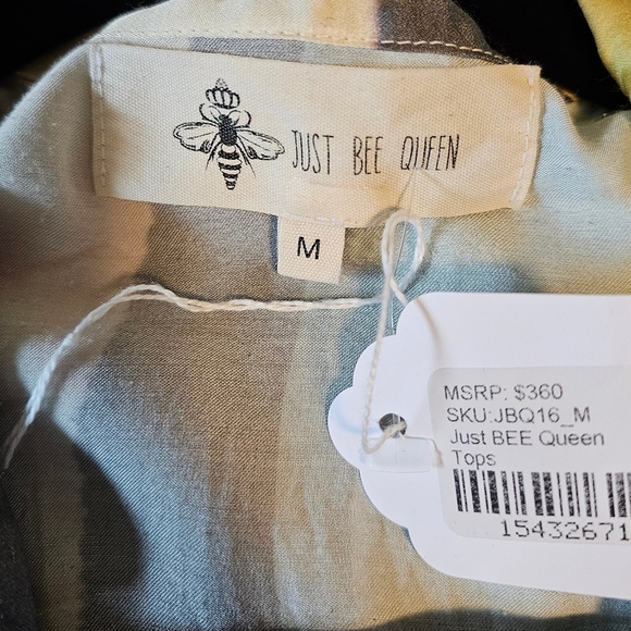 Just BEE Queen Women's Multicolor Abstract Short-Sleeve Crop Chiara Top, Size M - Picture 12 of 12